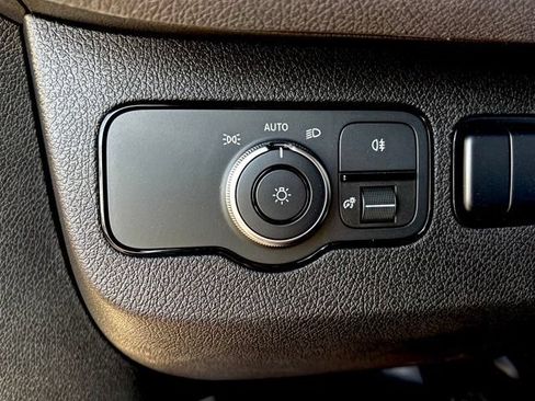 Used 2026 Mercedes-Benz Sprinter 2500 image 40