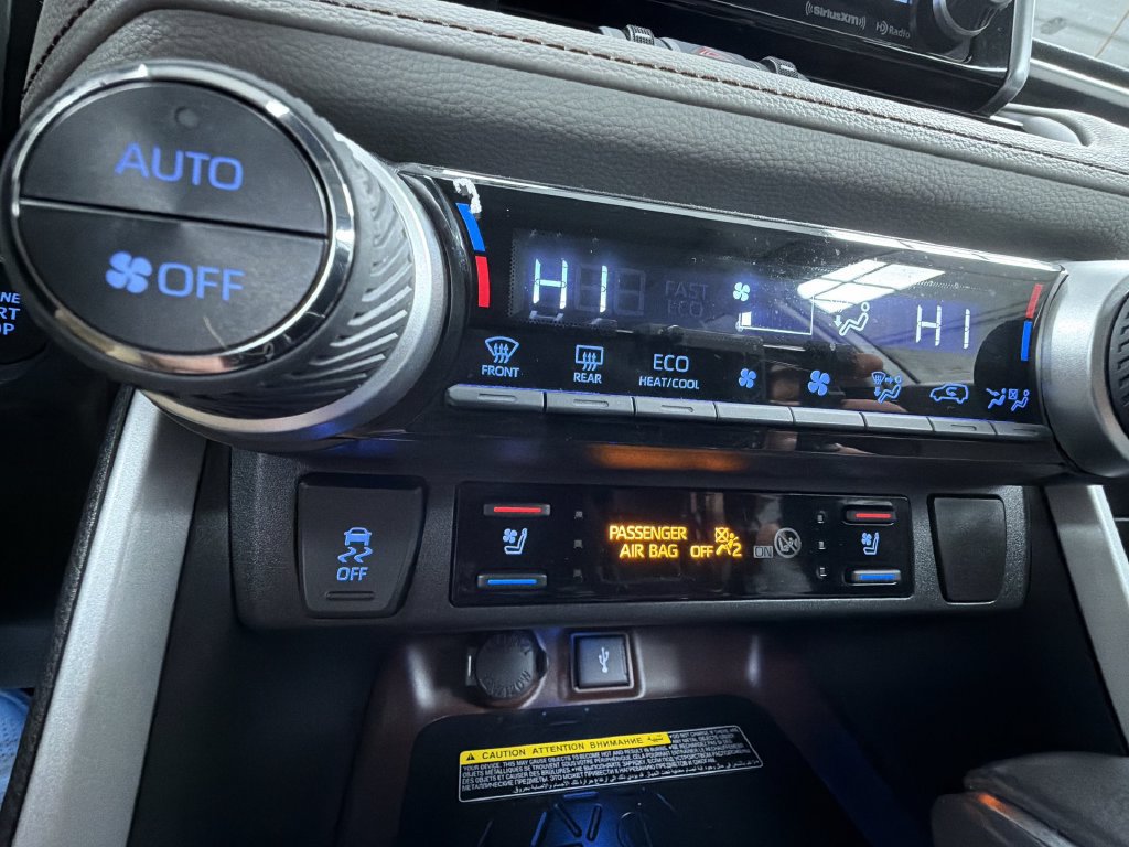Certified 2021 Toyota RAV4 Limited AWD/4WD image 13