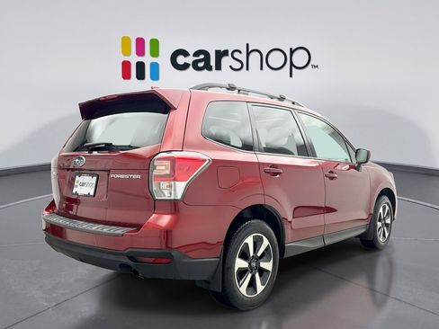 Used 2018 Subaru Forester 2.5i Premium AWD/4WD image 5