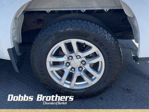 Used 2020 Chevrolet Silverado 1500 LT w/ All-Star Edition AWD/4WD image 12