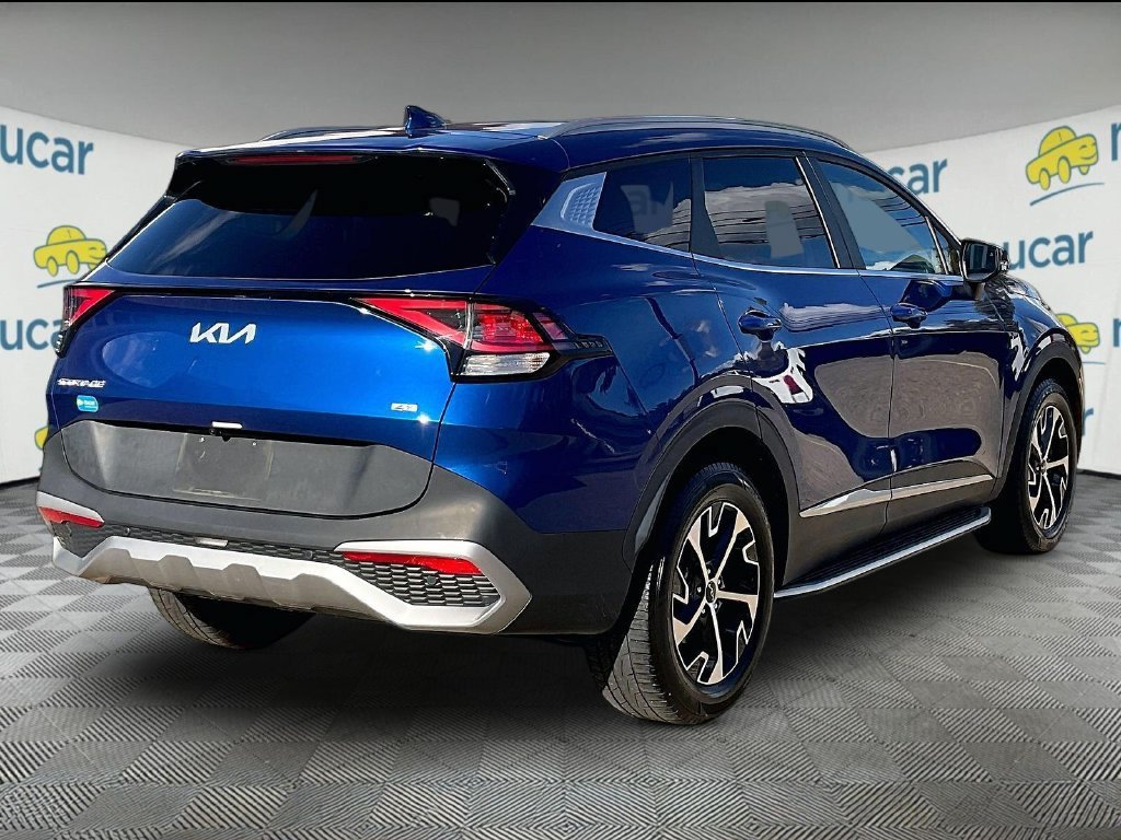 Used 2023 Kia Sportage EX AWD/4WD image 6