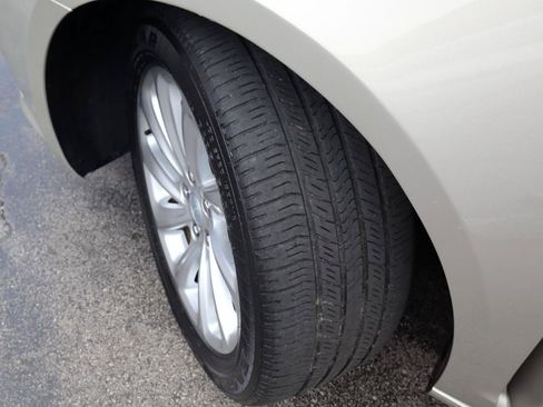 Used 2014 Buick LaCrosse Leather FWD image 19