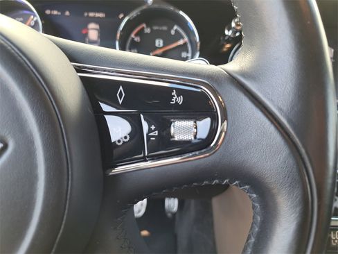 Used 2017 Bentley Mulsanne Speed image 23