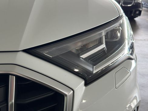 Used 2021 Audi Q7 3.0T Premium Plus w/ Executive Package AWD/4WD image 10