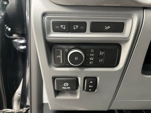 Used 2022 Ford F150 XLT w/ Equipment Group 302A High image 20