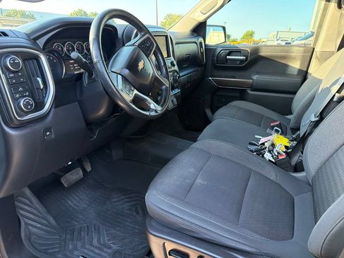 Used 2020 Chevrolet Silverado 1500 LT w/ Texas Edition AWD/4WD image 8