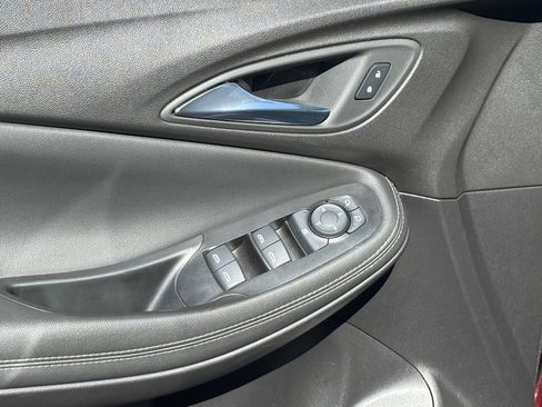 Used 2023 Buick Encore GX Preferred image 18