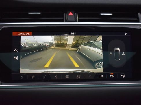 Used 2020 Land Rover Range Rover Evoque SE image 21