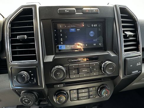 Used 2018 Ford F150 XLT w/ Equipment Group 302A Luxury image 20