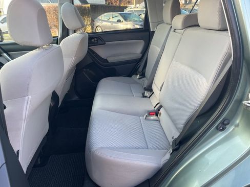 Used 2017 Subaru Forester 2.5i Premium w/ All-Weather Package image 10