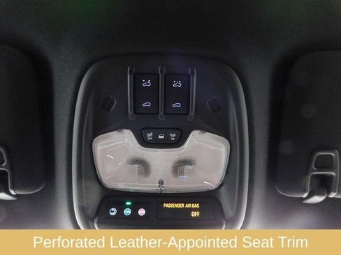 Used 2024 GMC Canyon AT4 w/ AT4 Premium Package image 44