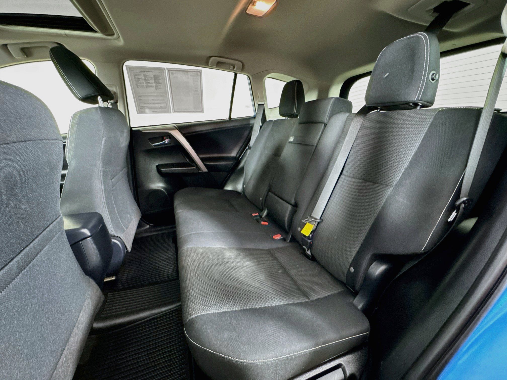 Certified 2018 Toyota RAV4 XLE AWD/4WD image 23