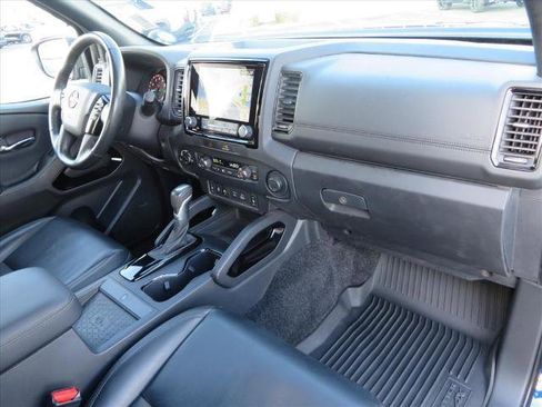 Used 2022 Nissan Frontier PRO-4X w/ Pro-4X Premium Package image 13