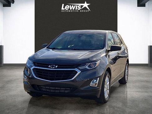 Used 2020 Chevrolet Equinox LS w/ LS Convenience Package image 1