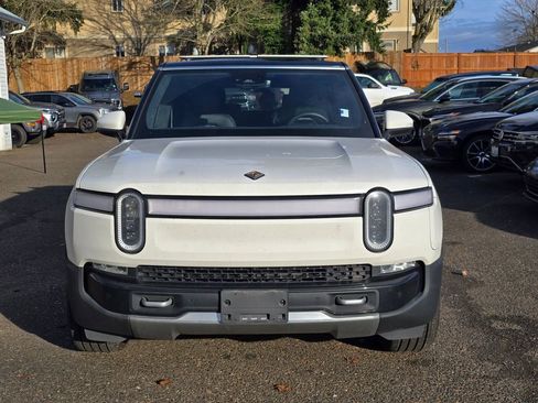 Used 2024 Rivian R1S Adventure image 8