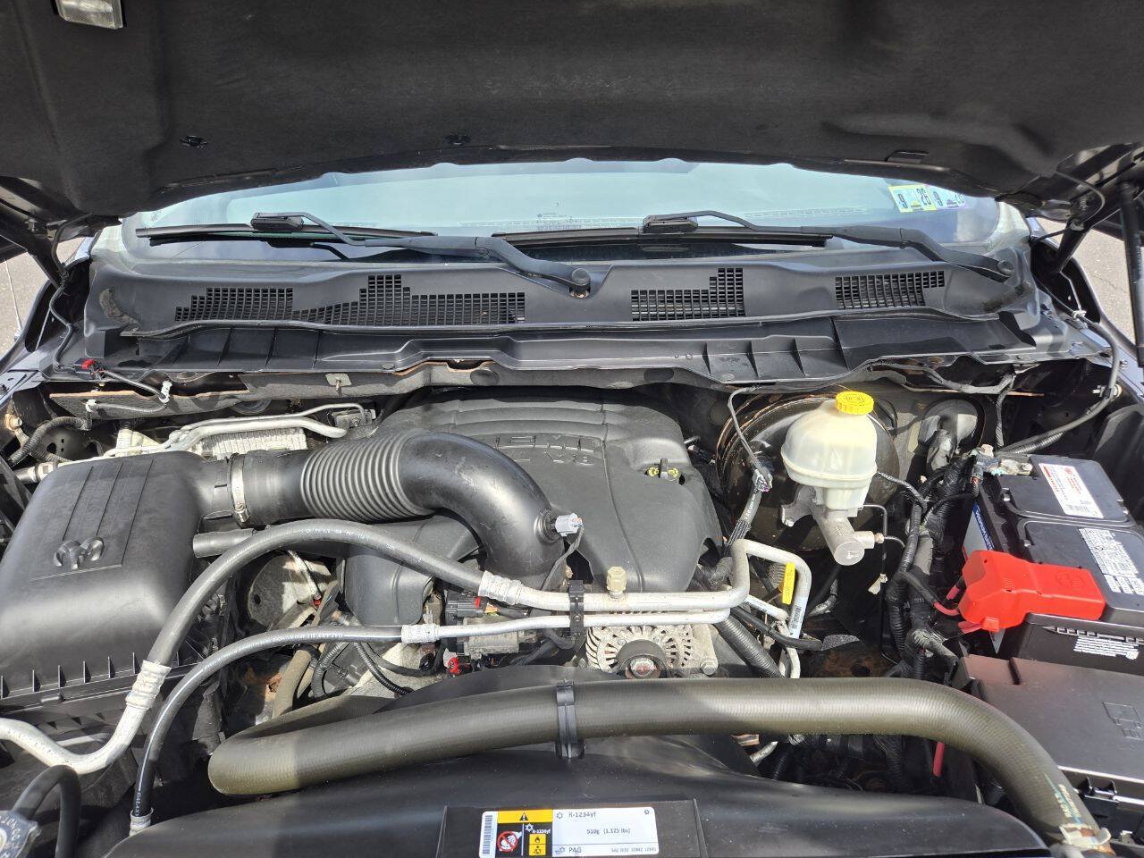 Used 2015 RAM 1500 Big Horn AWD/4WD image 30