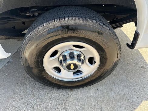 Used 2022 Chevrolet Express 2500 w/ Driver Convenience Package image 26