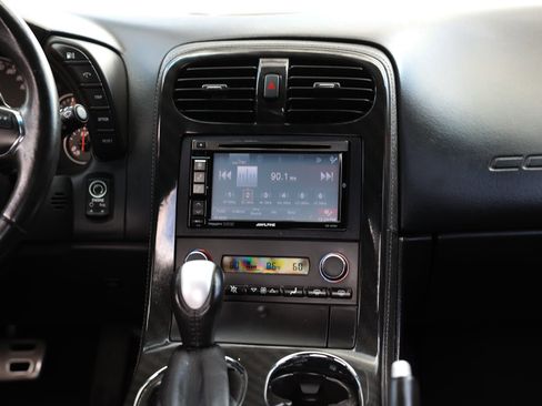 Used 2012 Chevrolet Corvette Coupe RWD image 36