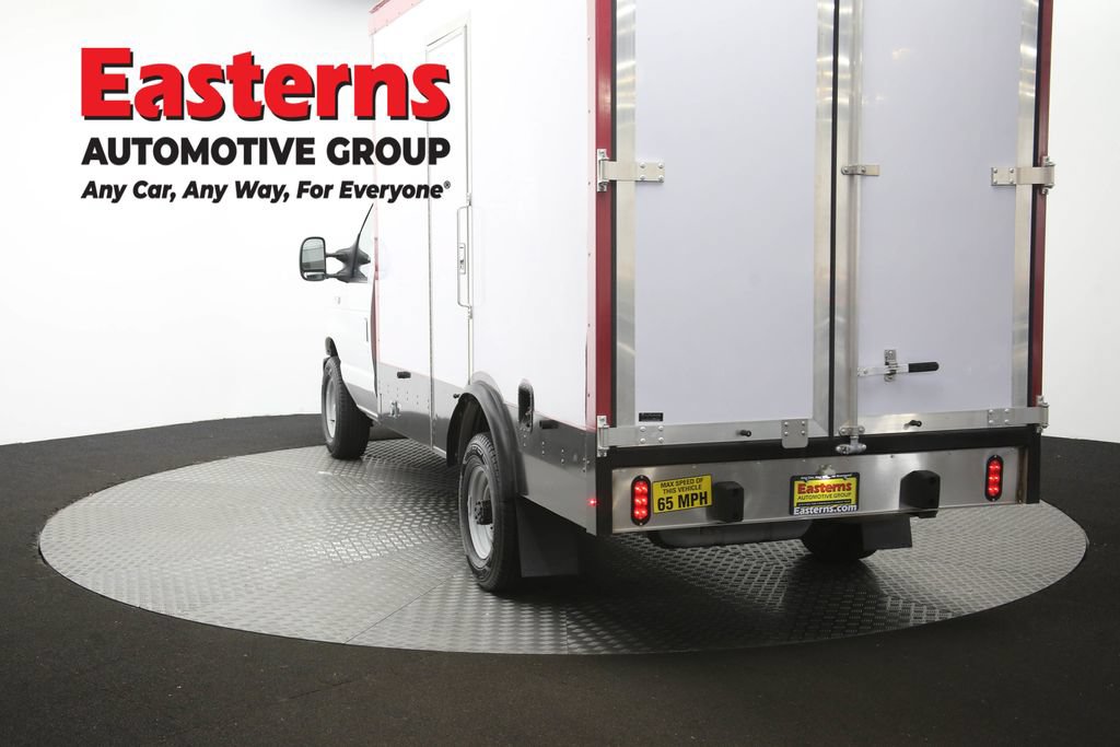 Used 2023 Ford E-350 and Econoline 350 Super Duty w/ Power Windows & Locks Group RWD image 35
