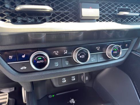 Certified 2025 Acura ADX A-Spec image 32