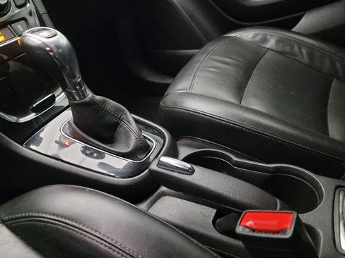 Used 2019 Buick Encore Essence image 26