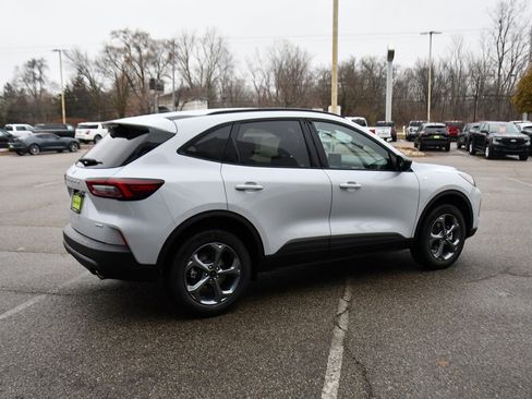 New 2026 Ford Escape ST-Line w/ Cold Weather Package image 7