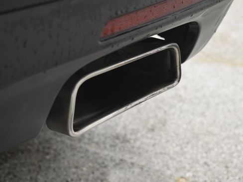 Used 2018 Chevrolet Traverse Premier w/ Redline Edition image 19