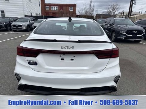 Used 2024 Kia Forte LXS FWD image 4