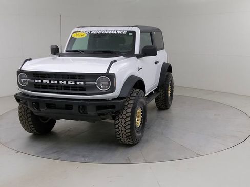 Certified 2024 Ford Bronco Black Diamond AWD/4WD image 8