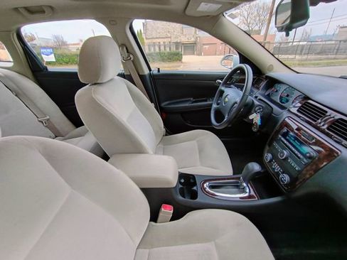 Used 2012 Chevrolet Impala LT w/ LT Sunroof Package image 39