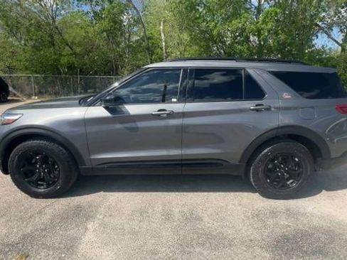 Used 2023 Ford Explorer Timberline w/ Timberline Technology Package image 5