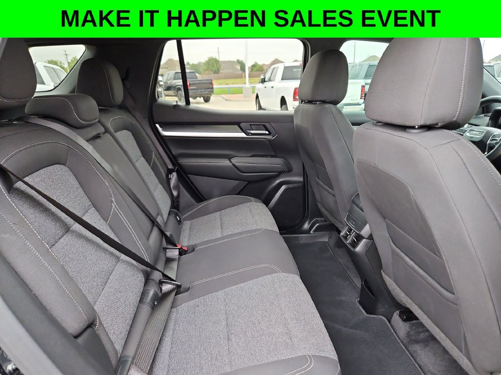 Used 2025 GMC Terrain Elevation w/ Black Edition AWD/4WD image 25