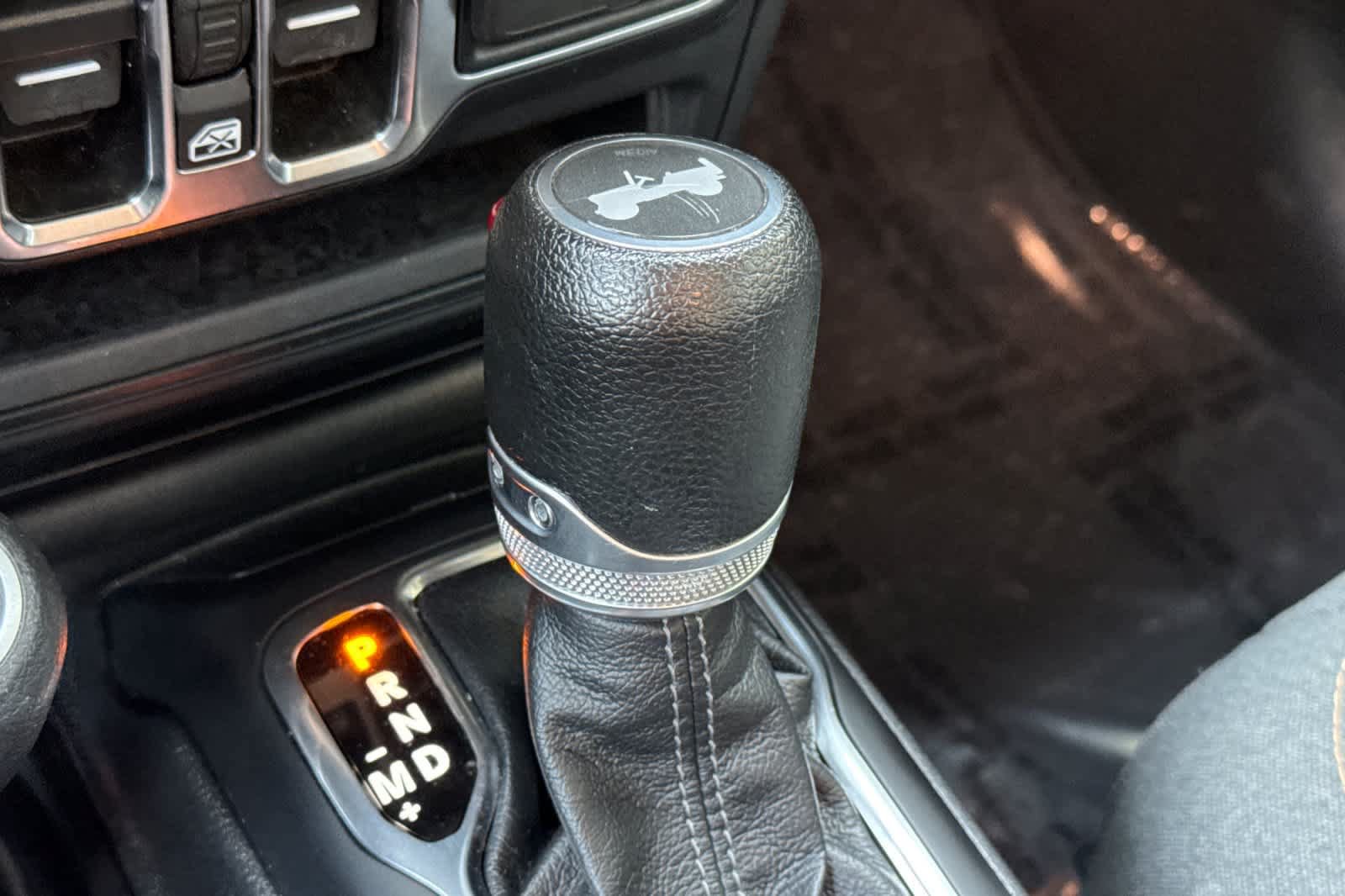 Used 2024 Jeep Wrangler Unlimited Sport AWD/4WD image 21
