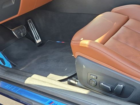 Used 2026 BMW M4 Competition RWD image 17