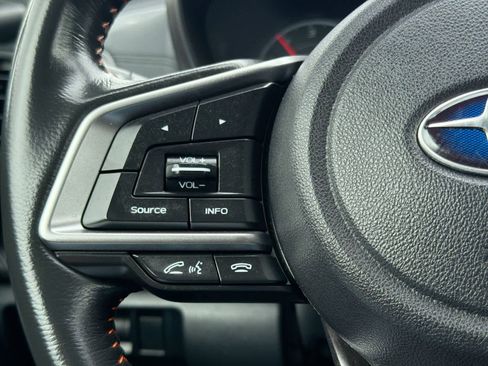 Used 2019 Subaru Crosstrek 2.0i Premium image 24