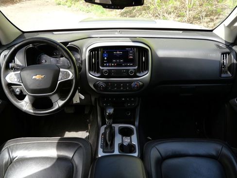 Used 2022 Chevrolet Colorado ZR2 AWD/4WD image 17