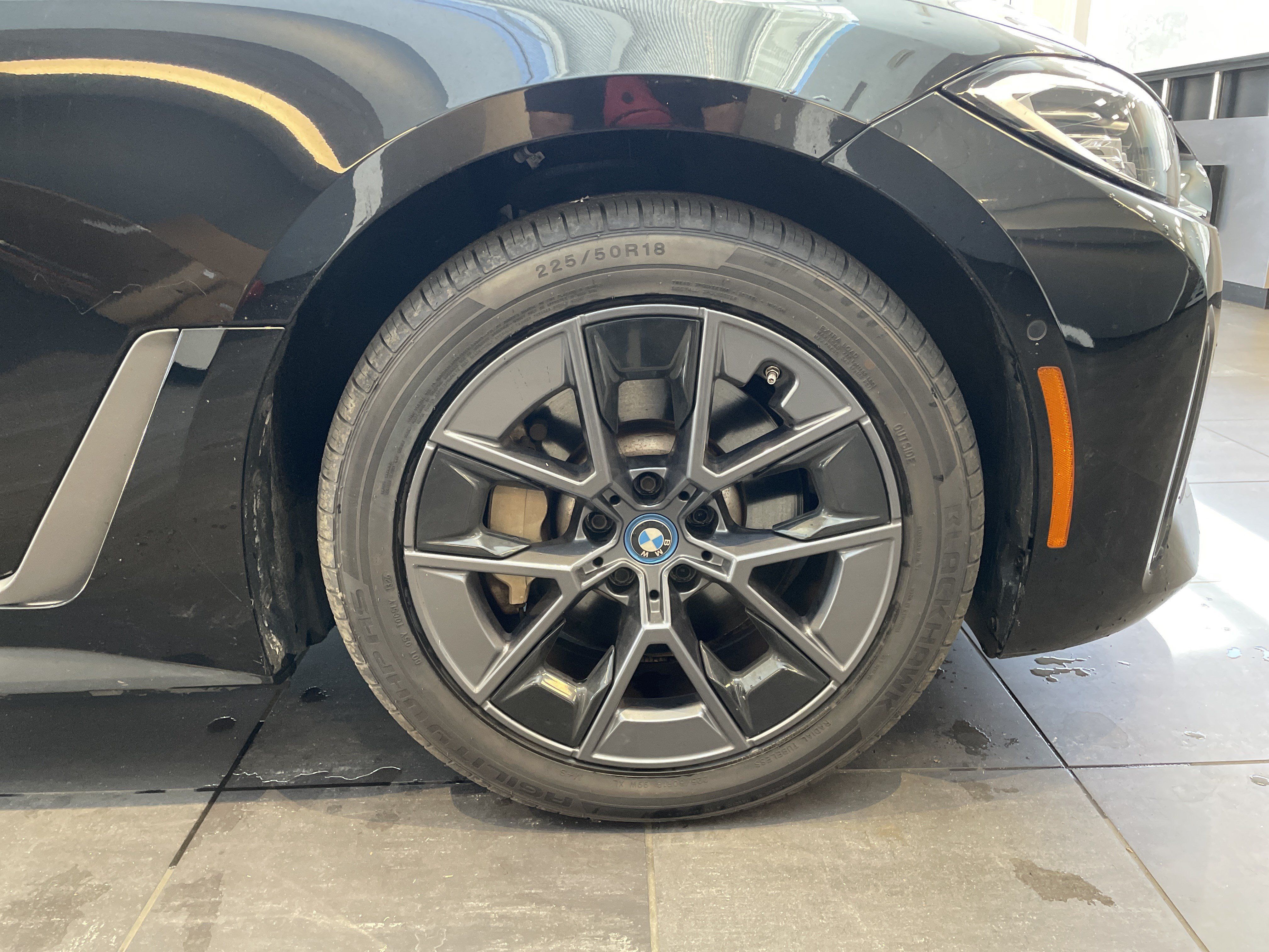 Used 2023 BMW i4 eDrive35 w/ Premium Package RWD image 12
