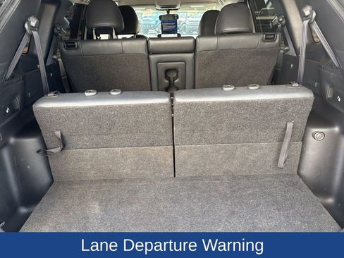 Used 2022 Mitsubishi Outlander SE image 9