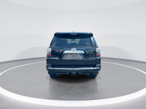 Used 2023 Toyota 4Runner Limited AWD/4WD image 8