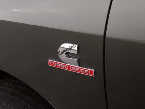 Used 2021 RAM 3500 Tradesman w/ Chrome Appearance Group image 8