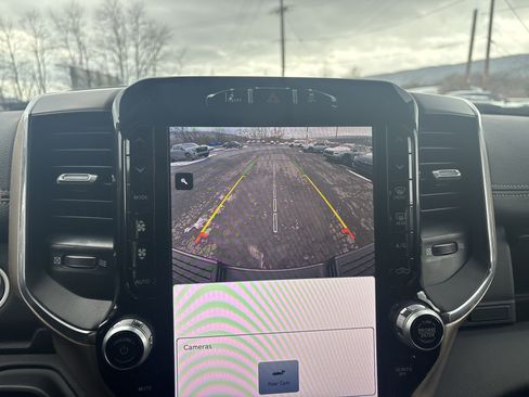 Used 2024 RAM 2500 Laramie w/ Safety Group image 26