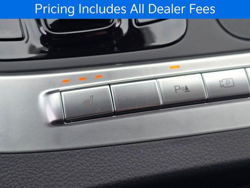 New 2026 Kia Carnival EX FWD image 16
