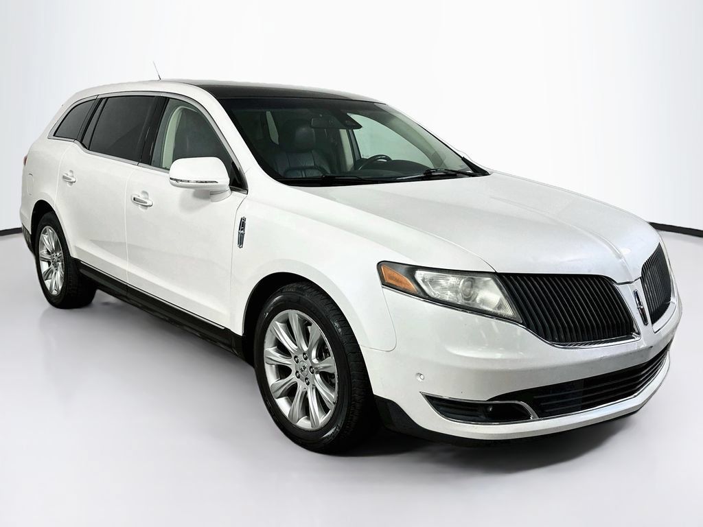 Used 2014 Lincoln MKT AWD w/ Equipment Group 201A image 2