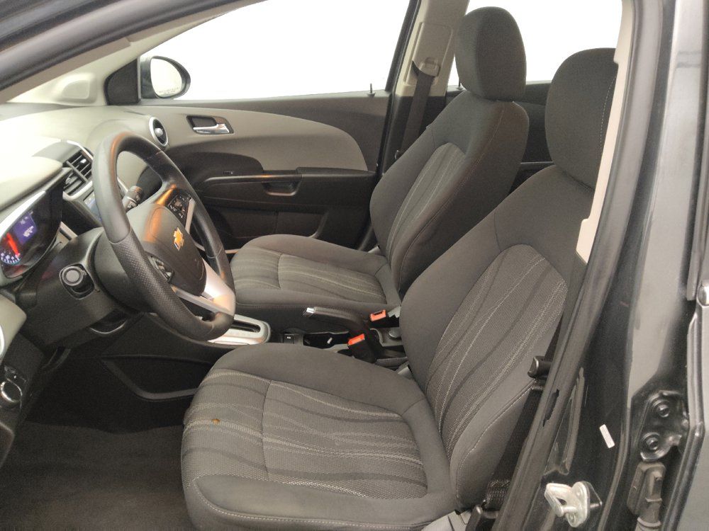 Used 2019 Chevrolet Sonic LT FWD image 17