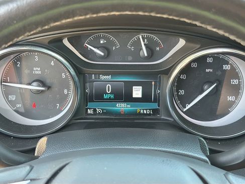 Used 2020 Buick Envision Essence AWD/4WD image 35