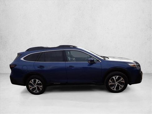 Used 2022 Subaru Outback Limited image 5