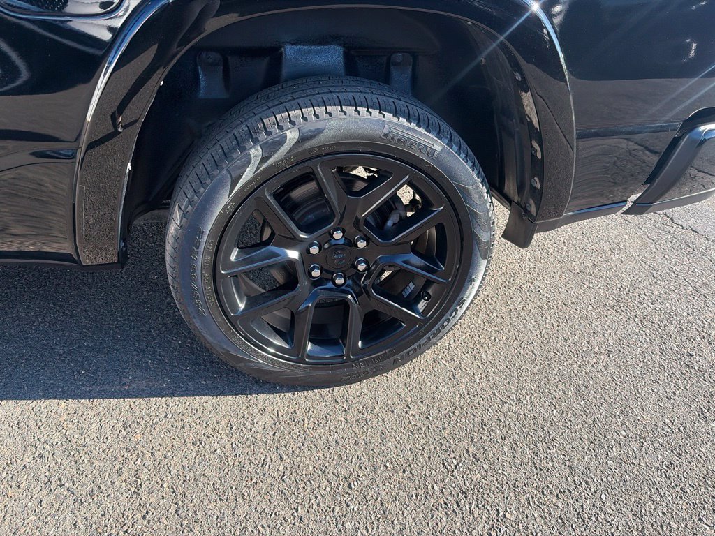 Used 2022 RAM 1500 Laramie AWD/4WD image 33