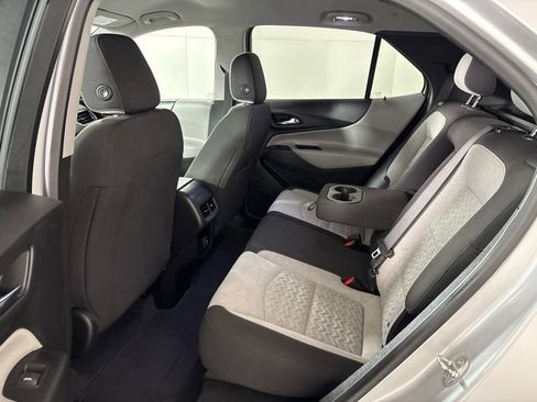 Used 2022 Chevrolet Equinox LT FWD image 20