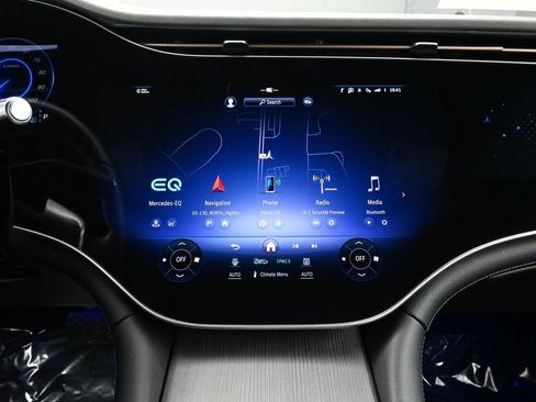 Used 2023 Mercedes-Benz EQS 580 4MATIC SUV image 37