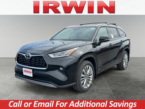 New 2026 Toyota Highlander Platinum AWD/4WD image 1